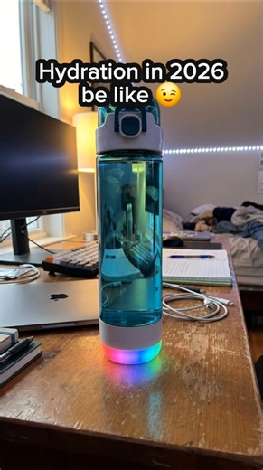 The Smart Bottle Everyone Needs in 2026 🤯