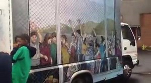 23K views · 78 reactions | Our first stop on our NYC #kidsdeservebetter tour took us to Inwood Academy for Leadership in northern Manhattan. Fernando has been teaching his 8th grade class about how people become refugees. They wrote messages on the back of our moving mural demanding United Nations leaders attending the Refugees and Migrants Summit take immediate action to protect kids just like them | World Vision International | Facebook