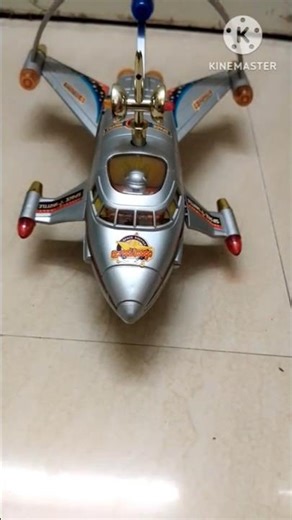 “90’s SPACE TOY!” #toys #spaceship #spacecraft #productreview #gadgets #shorts #leo