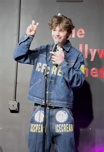 NEW VID OUT. We did open mic stand up comedy gone VERY wrong lol🍅🍅🍅 | comedy