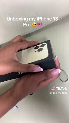 Unboxing the iPhone 13 Pro Experience
