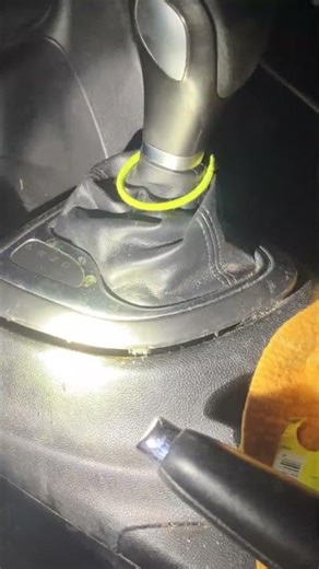 2012 Dodge dart shift lock override how to put in neutral, no keys or if the battery is dead ￼