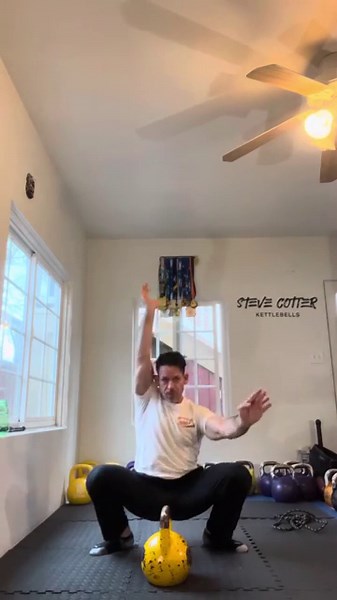 How to Kettlebell Sots Press