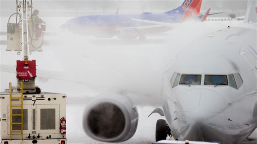 Snow causes delays, cancellations at DCA
