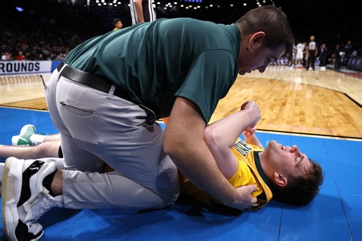 TJ Long Injury: What happened to the Vermont guard in game vs Duke?