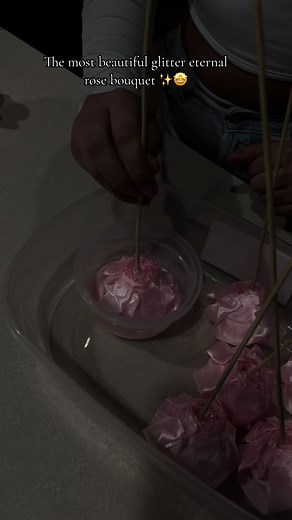 Beautiful Glitter Eternal Rose Bouquet Tutorial
