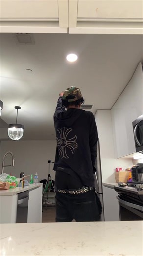 Droppin Everyday On @soundcloud Day 1 🐜🌎 Locomotive (prod. Project x Aeros) #fyp #newmusic #undergroundmusic #bugantman #playboycarti