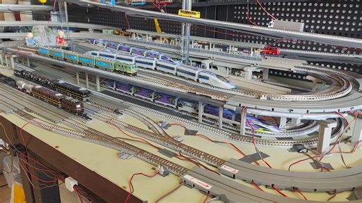 n比例火车模型～万代b train～b车～eva与500系跑车分享