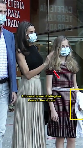 When Queen Letizia Turned to Look at Princess Leonor She Suddenly Started Running!