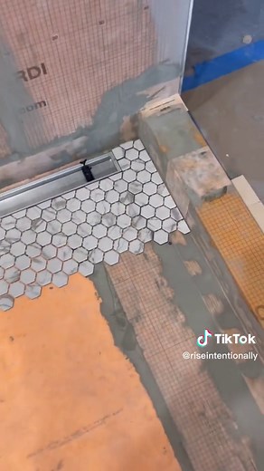 Complete installation of a 6 x 4 Schlueter linear drain shower kit. #rileyhomeremodel #construction #bathroom #homesweethome #schlutersystems #constructionlife #masterbath #plumbing #shower #schluter #lineardrain #riseintentionally #tile #carpenter #carpentry