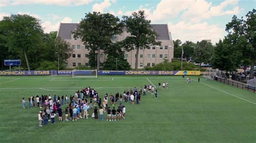 They came. They posed. They starred! The Stars aligned for the Class of 2029's group photo ⭐️🌟 | Dominican University