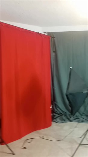 Many shoots for models, agency and magazine. Working on the drops and the cubes. | David Whitney