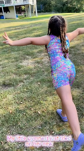 Kubra Dasdemir on Instagram: "✨ My daughter had so much fun trying out these 2 gymnastics leotards — one in a magical mermaid style 隆‍♀️ and the other in a bold leopard print . Both are super comfy, stretchy, and perfect for flips, cartwheels, and endless energy! ✨ Use my special code KUBRADAS5 for an extra 5% OFF (Valid: 8.29–10.20).  Link in my bio  #gymnasticsleotard #kidsdancewear #mermaidleotard #leopardleotard #activekids #momlife"