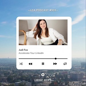 Join host @jeffpfitzer and professional @linkedin Accelerator...