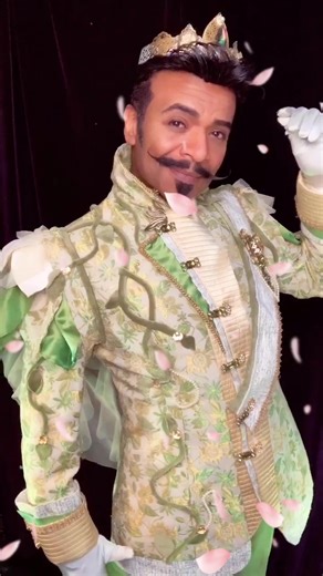 Creating a Genderbend Tiana Costume with Thrift Clothes