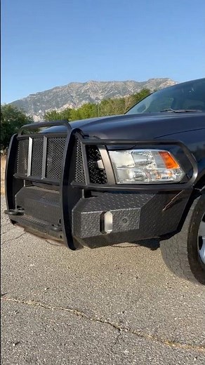 2016 Ram 1500 crew cab Eco diesel 4x4 gray 139K miles ￼