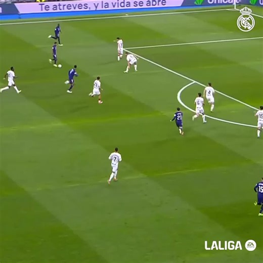 Vidéos de l imbattable (@l.imbattable) avec son original - l imbattable