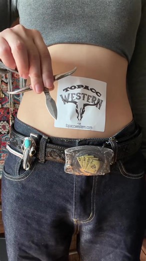 #westernfashion #cowboy #buckle #knife #country