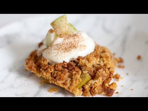 EASIEST Homemade Apple Crumble | One Bowl Recipe