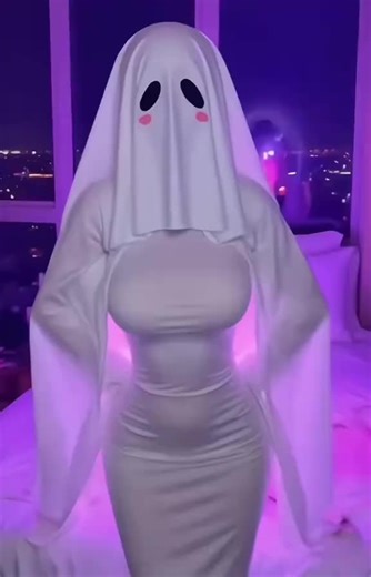 Aruuuuu #小姐姐: Exploring TikTok Trends for 2023 and 2024