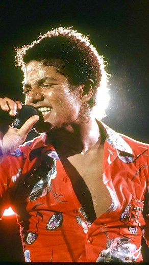 LiveOffTheWallco on Instagram: "Wylie Draper Doing An Interview About The Process Of Portraying The Adult Michael Jackson In The All Time Famous The Jacksons: An American Dream Miniseries🎶🍿 —> Michael Jackson Appreciation FanPage♥️ All Moonwalkers Welcomed! —> If You Enjoy MJ Content, Follow @liveoffthewallco For More! The Best/Most Rare Videos Coming Your Way✨ —> Feel Free To Reach Out To Me With Any Partnerships/Collab Ideas Through Email or DM‼️ —> You Can Message Me! I’m Always Open To Mak