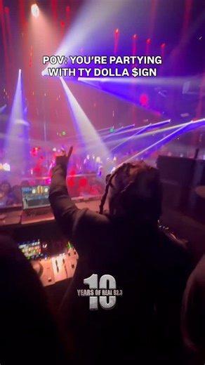 REAL 92.3 - LA's NEW HOME FOR HIP HOP on Instagram: "#TyDollaSign & @dresinatra took over @11miami 🔥 📸: @momosett #iheartradio"