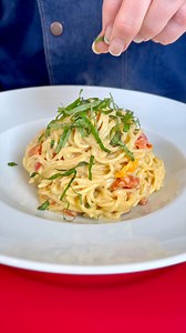 3.2M views · 14K reactions | One Pot Pasta served Upside Down | Robyn Q | Facebook