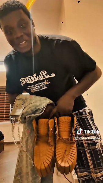 if abomination stay till day break e go turn tradition😎 🎥: @Samwizzy Nwanojuo #fyp #2blackvybez #TGV🎤 #grwm #cotonou229🇧🇯 #cotonoublockparty #hypeman2black #relatable #goviral #viral_videos