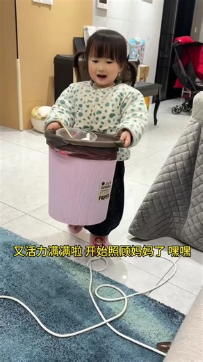 Cute Baby Moments: Heartwarming and Hilarious Clips