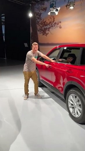 The New Honda CR-V has a not-so-basic Base Trim!!!