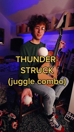 Unconventional Way to Play Thunderstruck on Guitar