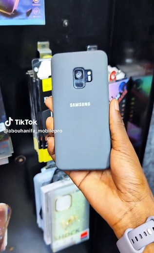 Samsung Galaxy S9 64gb 4ram 270,000