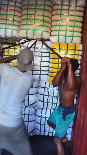 3.6K views · 24 reactions | Unloading containers isn't easy Watch out full video #unload #container #China | Fails TV | Facebook