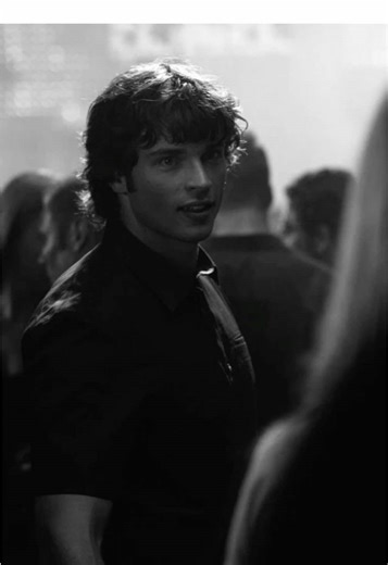 Exploring Clark Kent's Journey in Smallville Series