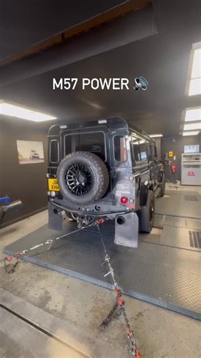 LOF HD 4x4 Clutches on Instagram: "M57 Power 💪 666Nm of torque from this 110 Built by @wearemahker Tuned by @alive_tuning Conversion kit @paceautomotiveltd Exhaust by @gsrservices This 110 is running our POWERspec Tdci clutch kit onto the Pace automotive MT82 adapter, proving it’s plenty strong enough for the 2.2/2.4L Puma 👌🏼 #defender #landroverdefender #defender110 #defender90 #m57defender #m57 #defender130 #jlr #landrover #defenderlife #defenderlove #offroad #4x4"