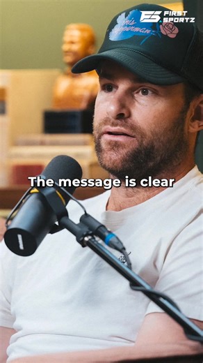 A major clash took place between former World No. 5 Jo-Wilfried Tsonga, and French tennis coach Patrick Mouratoglou, who has notably worked with Serena Williams, Stefanos Tsitsipas, and Naomi Osaka. It all started after an interview with Tsonga reignited the debate about comparing Jannik Sinner and Carlos Alcaraz with the previous generation of tennis players. Mouratoglou sparked backlash with his comments about Tsonga having only one good season. Several players like Madison Keys, Jessica Pegul