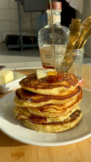 These pancakes just melt in your mouth! Recipe: https://www.thepancakeprincess.com/pancake-fridays-classic-buttermilk-pancakes-cakey-cinnamon-pancakes | The Pancake Princess