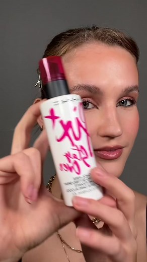 Rachel Wiseman on TikTok