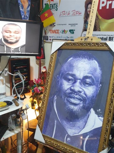 Quel note sur /20 ? #afana_joseph_drawing #penartdrawing #pen #bic #hyperealisticdrawing