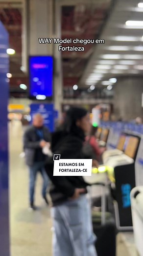 Chegamos para o maior evento de moda autoral da America Latina, o Dragão Fashion que fica aqui em Fortaleza - Ceara. Acompanhe os desfiles na rede vizinha #fashion #model