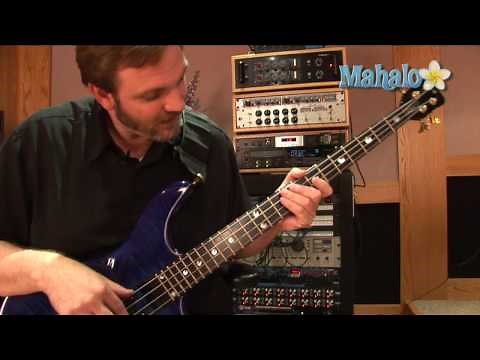 How to play a D note on bass guitar