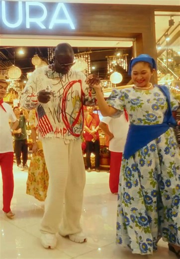 Akon Concert Experience in Manila - Harmonious Moments