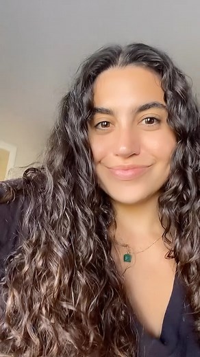 OMGYES on Instagram: "Here are the top reasons for this 👇 ‘I didn’t want to hurt their feelings’ ‘I didn’t know how to ask for what I wanted’ ‘I would have felt embarrassed’ ‘It didn’t feel important enough to bring up’ ‘I didn’t want to seem too demanding’ Can you relate? Discover all the different ways you can communicate with your partner at the link in our bio 💬💑 #omgyes #didyouknow #communicationiskey"