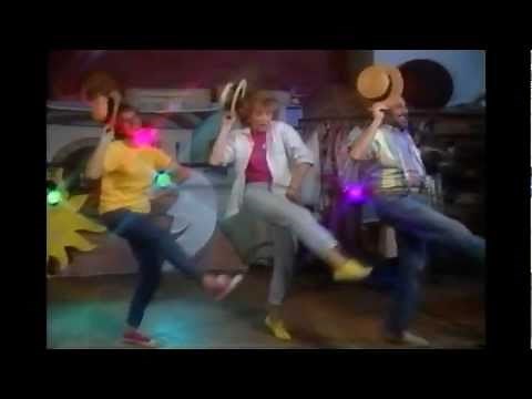 SL&B's Elephant Show- S03 E05 "Fairy Tale" (1/3)