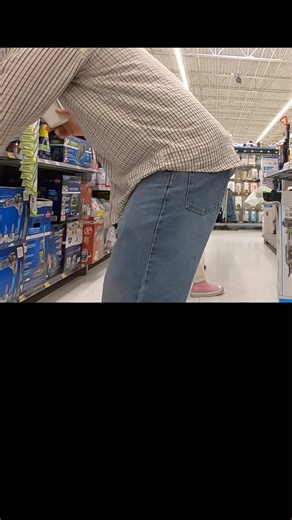 12K views · 192 reactions | Funnel farts! 藍 Funny fart prank clips! #prank #fart #fartprank #farting #pranks #funnyreels2024 #funnyvideos #reelsviralシ #comedy | BustaGut TV | Facebook