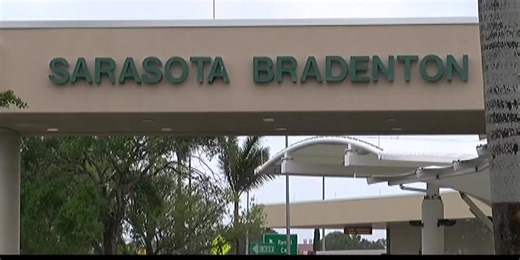 Aircraft at SRQ accidently dumps fuel on takeoff, closing runway, DEP says