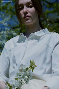 A young woman had no scruples in flirting with her attractive stepfather and making use of her tricks to captivate him, despite the fact that her mother was in love with him. However, she never imagined that her betrayal would come at a high price. Subscribe for more http://bit.ly/yt-positive | Positive