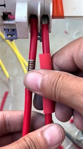 Wire To Wire Joint Safety Trick #wire #electrical #shortsfeed #copper #wiringtips