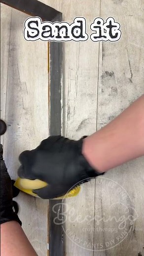 Goodwill Frame → BEAUTIFUL Farmhouse Tray! (Thrift Flip DIY) #easycrafts