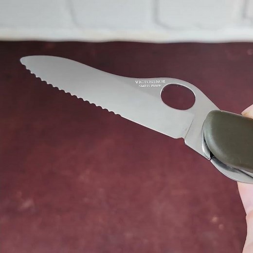 Victorinox soldier's knife – better than most EDC? 🇨🇭